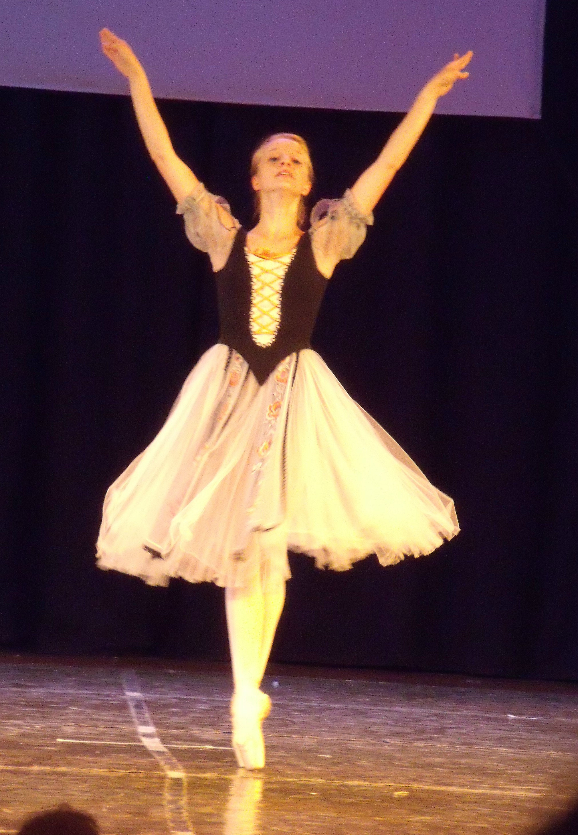 Schuljahresgala 2009: La fille mal gardée - Variation